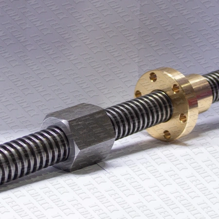 Гайка трапецеидальная с фланцем бронзовая BFM 16-4-G (диаметр 16 мм, шаг 4 мм) левая резьба TECHNIX PRO